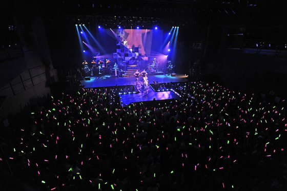 MEG 豪華10周年ライブで歴代キャラ大集合 | Special | Billboard JAPAN