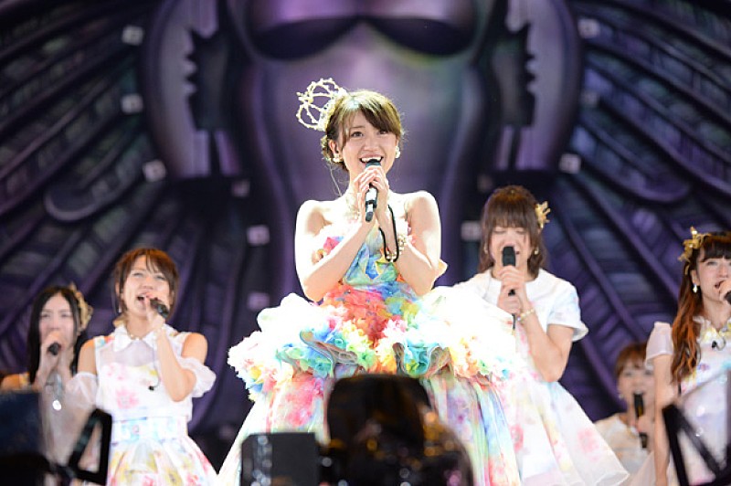 AKB48「大島優子 AKB48卒業コンサートに7万人「ずぅーと推しメンでよろしくお願いします！」」1枚目/51