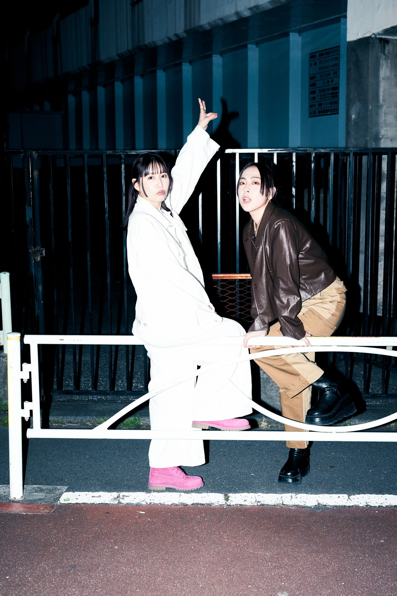 対談＞SCANDAL・TOMOMIとEOW・Laco 20年来の旧友が作り上げた大人の青春ソング「Plum」ができるまで | Special |  Billboard JAPAN