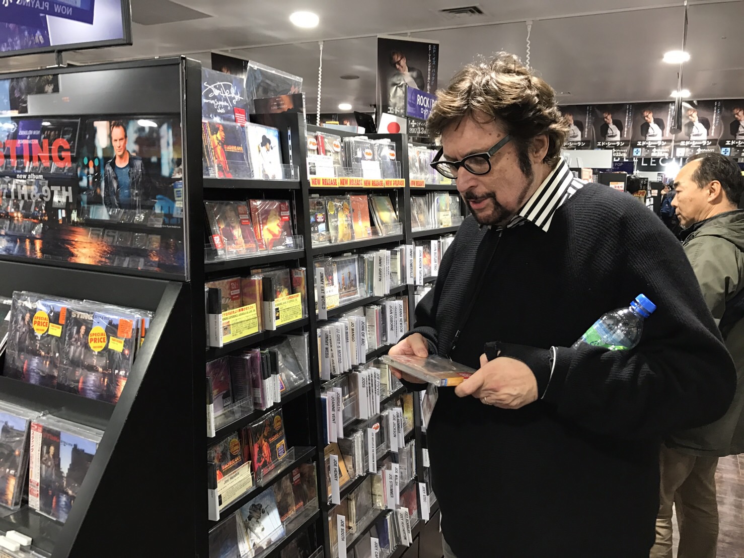 japan(finds) vol.14:Stephen Bishop | Special | Billboard JAPAN