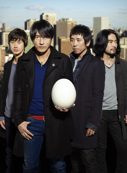 Mr.Children「Mr.Childrenが2作のベスト盤で144万枚 シングルでは嵐、NMB48が」1枚目/3