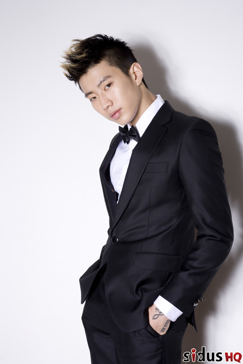 ＪＡＹ　ＰＡＲＫ「JAY PARKとKARAがジャスティン・ビーバーと共に「World Stage Live in Malaysia 2012」に出演決定！」1枚目/2