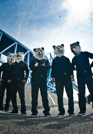 MAN WITH A MISSION「初の映像作品でオオカミバンドが高飛車に」1枚目/2