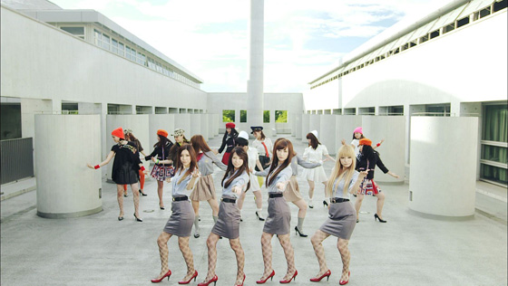 Scandal 夏の終わりにプリプリの名曲 M 新mvでダンス披露 Daily News Billboard Japan