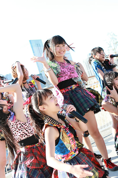 Ｃｈｅｅｋｙ　Ｐａｒａｄｅ「」4枚目/17