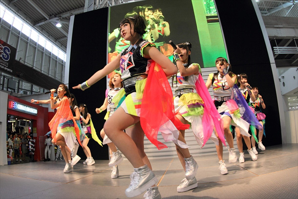 Ｃｈｅｅｋｙ　Ｐａｒａｄｅ「」25枚目/42