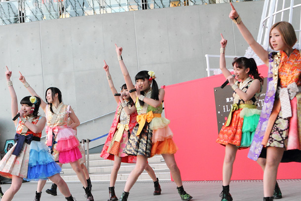 Ｃｈｅｅｋｙ　Ｐａｒａｄｅ「」44枚目/45