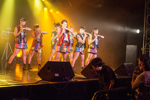 Ｃｈｅｅｋｙ　Ｐａｒａｄｅ「」3枚目/20