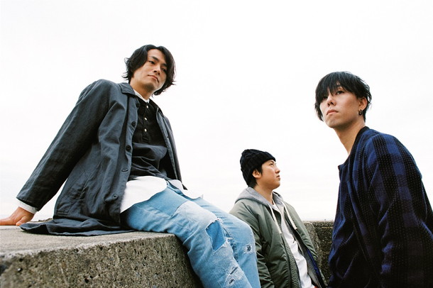 RADWIMPS「RADWIMPS リベンジ企画【「いいんですか？」のビデオ、やりなおしても「いいんですか？」】開催！ 全国ツアー詳細も発表」1枚目/3