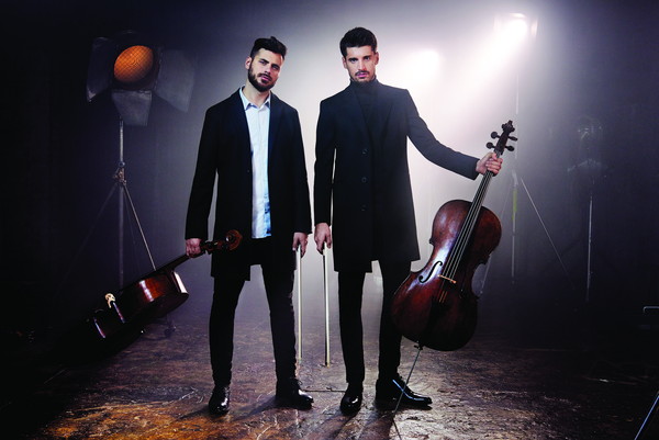 ２ＣＥＬＬＯＳ「2CELLOSのジャパン・ツアーが5月に決定、ステージは2部構成」1枚目/1