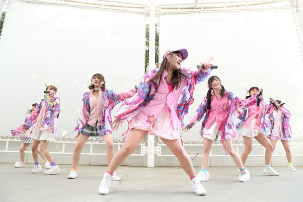 Ｃｈｅｅｋｙ　Ｐａｒａｄｅ「」12枚目/20