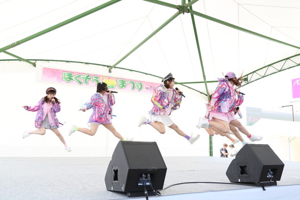 Ｃｈｅｅｋｙ　Ｐａｒａｄｅ「」6枚目/23