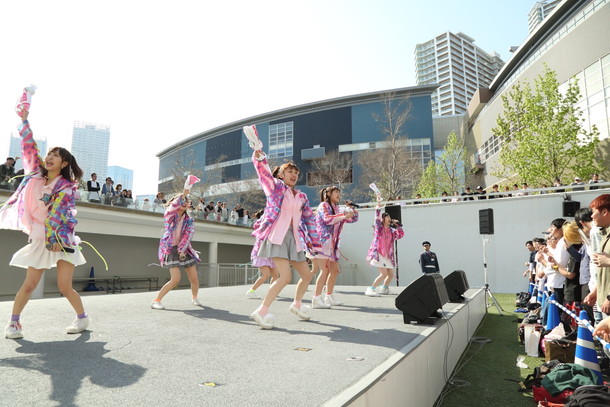 Ｃｈｅｅｋｙ　Ｐａｒａｄｅ「」18枚目/25