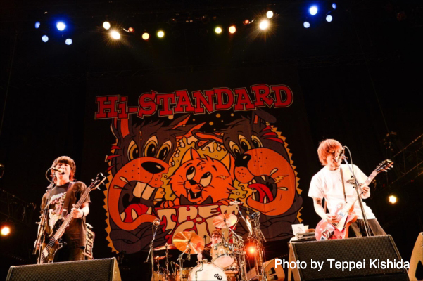 Hi-STANDARD【THE GIFT TOUR】ライブレポート＜大阪城ホール：2日目 