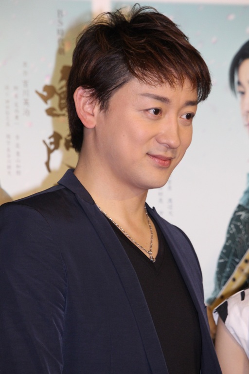 「山本耕史、早見あかりに殺陣を指導　飲み込みが早く「すごく筋がいい！」」1枚目/1