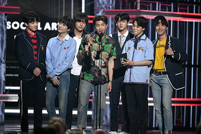 ＢＴＳ（防弾少年団）「BTS(防弾少年団)、ニューAL『LOVE YOURSELF 轉 “Tear”』が全米ALチャート初登場2位以上獲得の見通し」1枚目/1