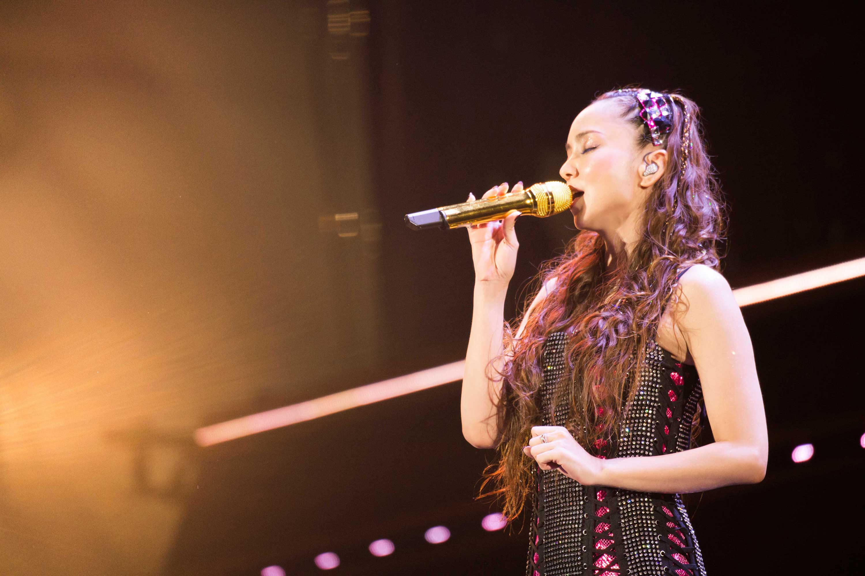 安室奈美恵、最後の全国ツアーが終演 80万人を動員した本ツアーの映像