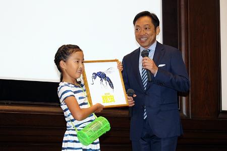 「香川照之「すごい逸材が出てきたな」　“昆虫好き”の８歳に圧倒される」1枚目/1