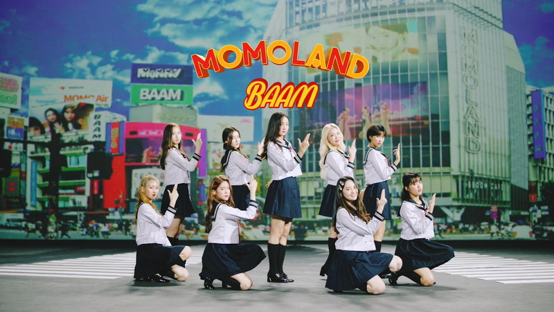 MOMOLAND、センター街でのダンスなど日本舞台の「BAAM -Japanese ver