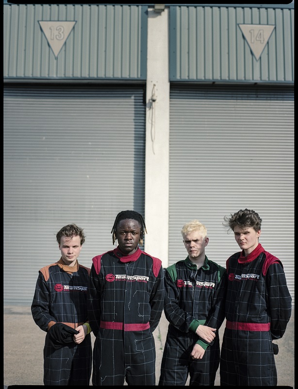 Ｂｌａｃｋ　Ｍｉｄｉ「black midi、来日ツアー東京公演のサポートアクトにDos Monos出演決定」1枚目/4