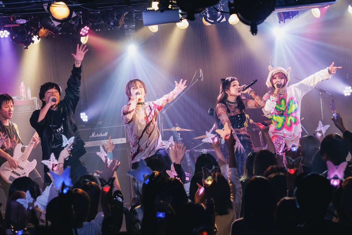 ライブレポート＞武瑠「仲間たちがこんなに集まってくれて最高に嬉しい！」GOMESS、ADE SARIVAN、HIROTO、IKE、星熊南巫、4s4kiら 大集結のツアーファイナル大成功 | Daily News | Billboard JAPAN