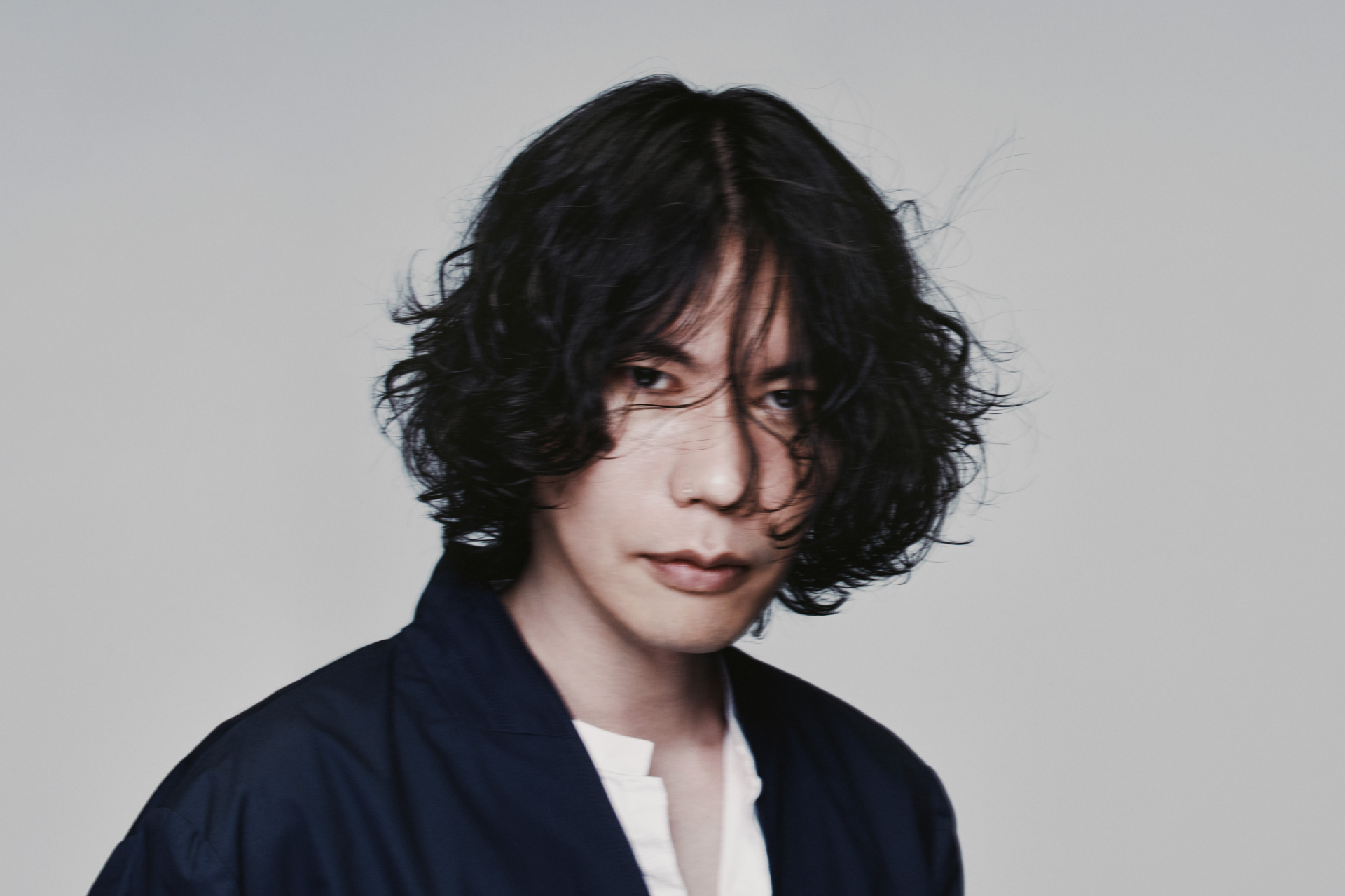 <インタビュー>米津玄師 「夜鷹」で見つめた、フィクションという“聖域”
