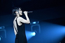 宇多田ヒカル「ＨＩＫＡＲＵ　ＵＴＡＤＡ　ＬＩＶＥ　ＣＨＲＯＮＩＣＬＥＳ　Ｌａｕｇｈｔｅｒ　ｉｎ　ｔｈｅ　Ｄａｒｋ　Ｔｏｕｒ　２０１８」