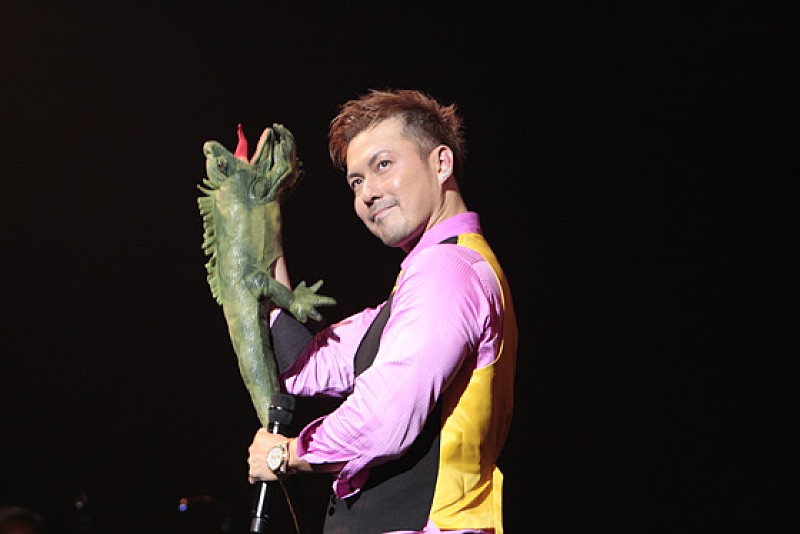 米倉利紀 名曲揃い20周年ライブで「恥ずかしい」 | Daily News | Billboard JAPAN