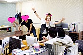 BiS「奇襲アイドルBiSの特攻隊長 謎の気鋭バンドと番組ジャック」1枚目/4