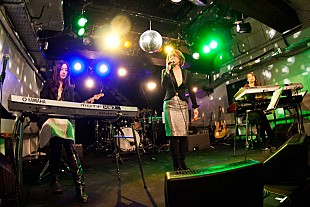 なついろ「『名探偵コナン』OP担当の女性3人 初ワンマンでジャズ曲も披露」