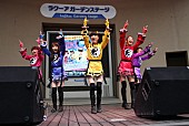 ９ｎｉｎｅ「9nine ブーム再来のキョンシーを相手に華麗なアクション」1枚目/13