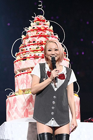 倖田來未「倖田來未「お帰り」30歳誕生日 初の武道館で感涙」