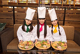 さくら学院「さくら学院 タワレコCAFEで限定コラボバーガー発売」