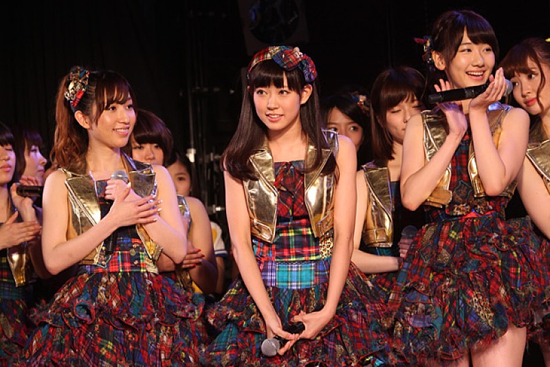 AKB48「at　AKB48劇場」3枚目/44