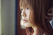 aiko「aiko デビュー15周年記念日にニューシングル発売、新アー写も解禁」1枚目/1