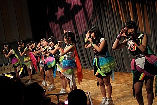 Ｃｈｅｅｋｙ　Ｐａｒａｄｅ「チキパが新曲＆新衣装を初披露、芸人とのコラボやガンダム前でのライブも」