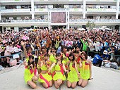 ＳＵＰＥＲ☆ＧｉＲＬＳ「スパガ 今年のサマーアンセム『常夏ハイタッチ』で3位に」1枚目/1