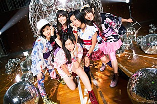 Ｄａｎｃｉｎｇ　Ｄｏｌｌｓ「Dancing Dolls モー娘。サンプリングの新曲MVは浴衣でジャンプ1000回？」