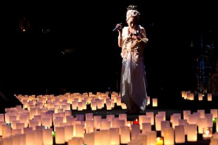 Misia「MISIA キャンドル1万本の灯火の中、幻想ライブ開催」