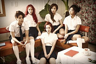 ｆ（ｘ）「f(x) 新曲がアジア圏の音楽チャートを席巻」