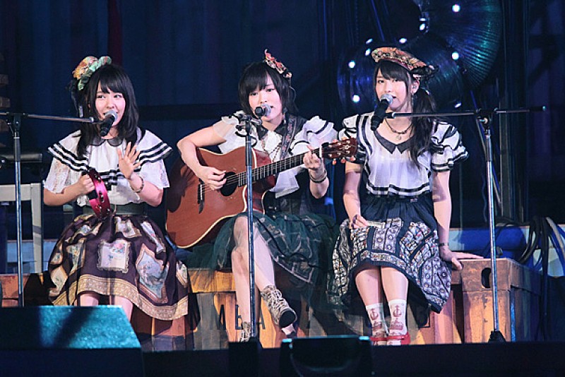 AKB48「AKB48ドームツアー 大阪でNMB48が大活躍、市川美織も「フレッシュレモンになりたいねん！」」1枚目/20