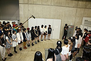 AKB48「AKB48 【ドラフト会議】候補生がキャプテンと対面＆初の握手会に」