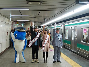 劇団四季「劇団四季ミュージカル『リトルマーメイド』のアリエルとエリックが大井町駅の一日駅長に」