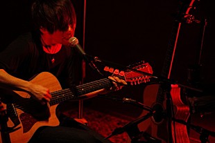 「TK from 凛として時雨“自身の声と向き合う”静謐と激情が交差するツアーファイナルが終了」