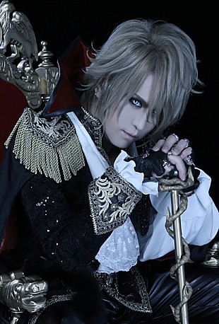 「KAMIJO 新作の舞台でもあるパリで初ソロ公演が決定」