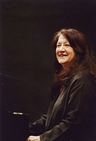 「アルゲリッチ、初のLFJ東京出演が決定」