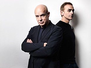 「ブライアン・イーノとカール・ハイド 待望の共演アルバムの全曲90秒試聴開始」