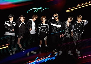 「AAA 開催に先駆け【Gold Symphony】ツアーグッズ販売」