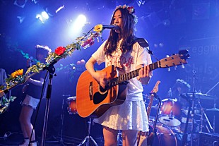 「次世代ガールズバンドブームの急先鋒“Chelsy”メジャーデビュー発表で涙」