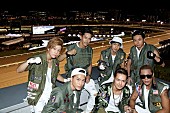 三代目 J Soul Brothers from EXILE TRIBE「三代目JSBが大井競馬場でプレミアムライブを実施、メンバー全員の“シンクロランニングマン”」1枚目/5